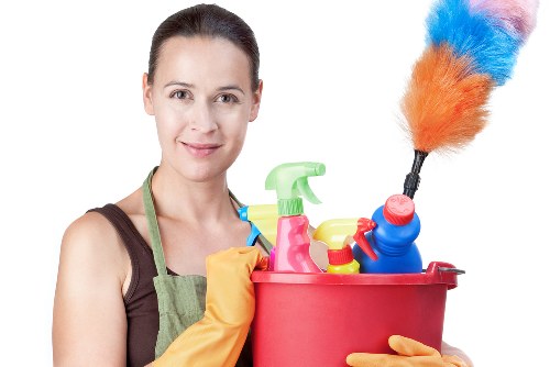 Eco-friendly cleaning solutions for home maintenance